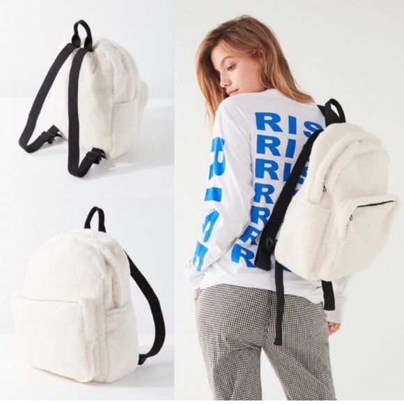 Urban Outfitters Sherpa Backpack - Picture 2 of 9